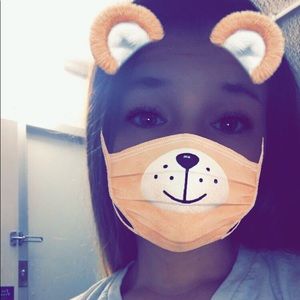 Meet your Posher, Carrie